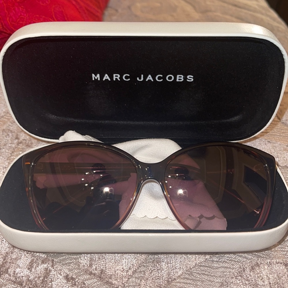 Marc Jacobs sunglasses